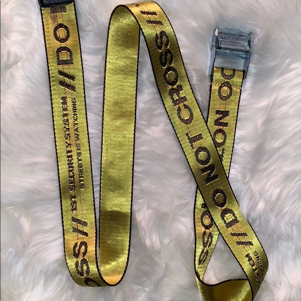“ Do Not Cross “ Belt